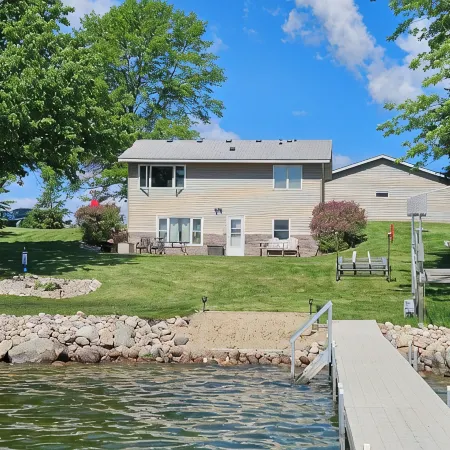 Cabin on Big Chippewa Lake for rent.  Located in Brandon, MN.