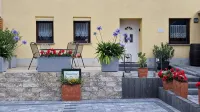Cozy Vacation Apartment for Non-Smokers Only in a Quiet Location - 2-Star