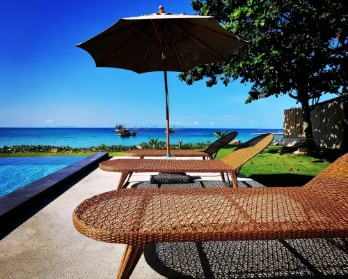 Silan Residence, Koh Phangan - An Authentic Village Experience Hotel dekat Pantai Ban Chalok