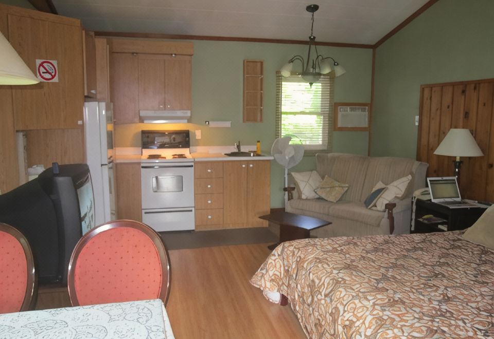 Motel Le Charentais - Housity