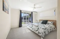Bargara HavenWelcome to your personal oasis: Coastal calm blends with style.