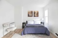 MANHATTAN MODERN: Large 3 bed, Fenced yard-Parking - Homestays