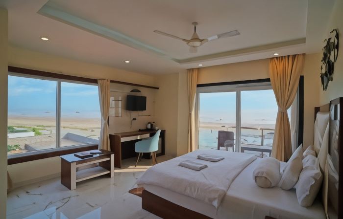 Prasant Beach Resort