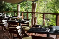 Secret Bay - breakfast