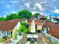 Titi Sedana Homestay Hotels near شاطئ أميد