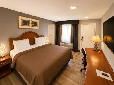 Ozark Inn & Suites Hotels in 