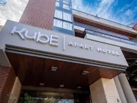 Kube Apartments Express Hotels near La Cañada