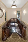 Gorgeous Historic Victorian - Walk to Downtown Truckee! Central to ski resorts! - 4 tähden