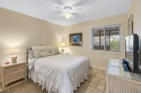 End Unit Oceanfront Condo 2 Min to Beach 1.5 if You Run That View Though!!!