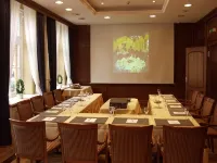 Hotel Altes Gymnasium Hotels in Husum