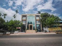 Hotel Sand Heaven Hotels near Veer Savarkar International Airport