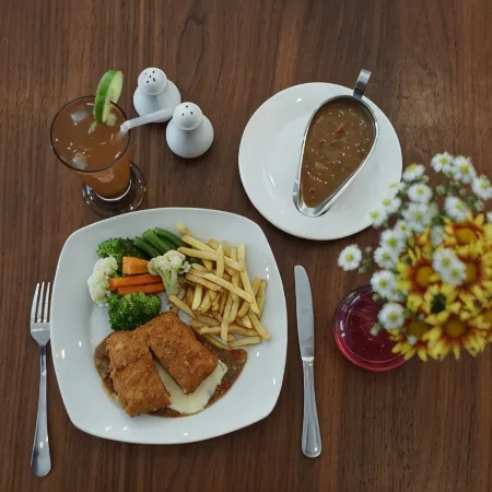 Rudang Hotel & Resort Berastagi