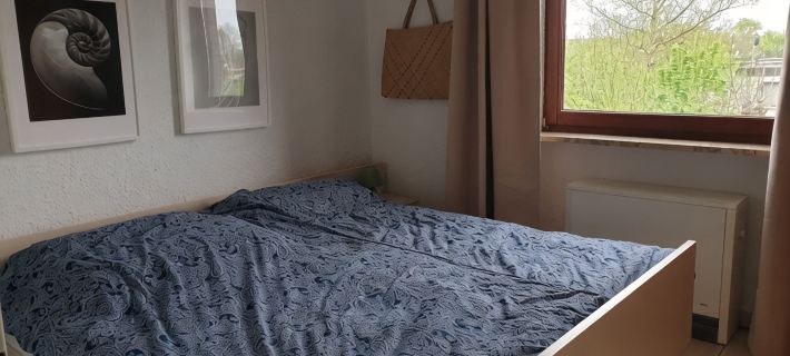 Lovingly renovated apartment with large balcony right on the dyke Hotéis em Tossens