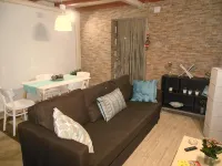 Central House Apartment - Bungalows