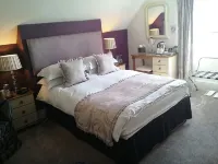 South Lodge Guest House - Parking