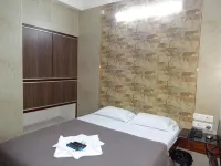 Aditya Inn - Hot Tub