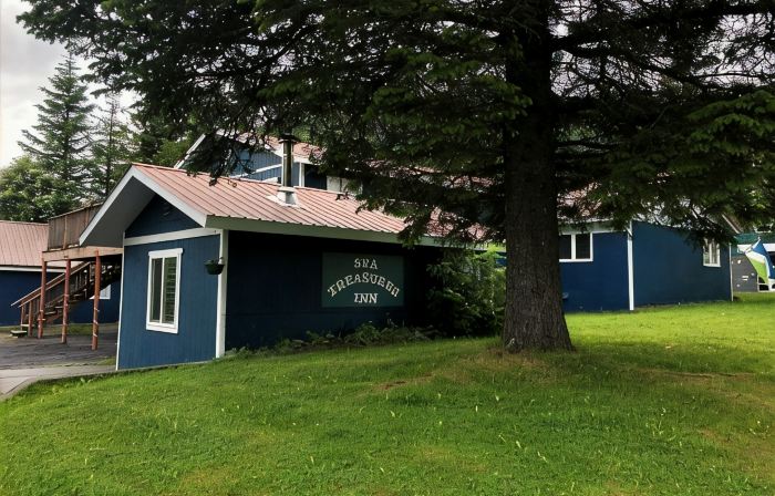 Sea Treasures Inn