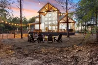 Diamond Sunset Retreat w/ Pool, Hot Tub, Game Room & Stunning Outdoor Spaces! Các khách sạn ở 