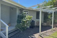 HEXAGON BEACH HOUSE - Great views of the Bay of Fires - Wifi
