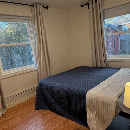 Beach house - 2 min from Conimicut Beach Hotels in Warwick