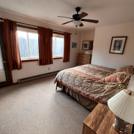 Cozy Killington Mountain View Condo