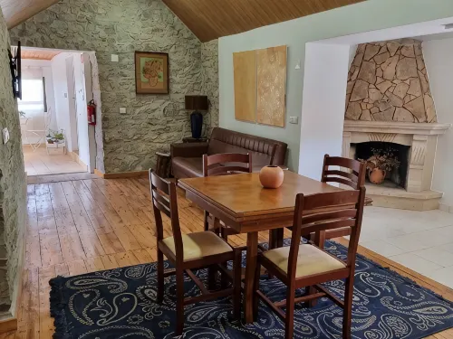 Casa da Ti Alzira - a refuge at the foot of the mountain with a touch of tradition - 3-Star