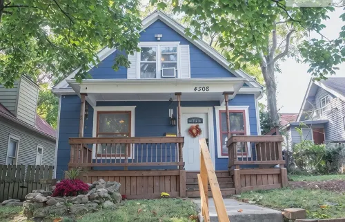 Newly Remodeled Kcmo Bungalow, Near Plaza & Westport in Kansas City - Alloggi