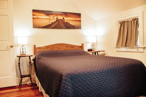 2-Bedroom Vacation Home in Hammondsport Near Keuka Lake - 3-Star