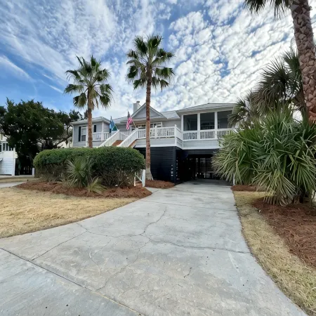 Edisto Beach House on Golf Course with GOLF CART available!