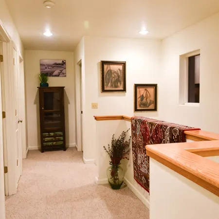 3 Bed 2.5 Bath House & Save 25 Dollars Per Day on Rental Car, July to September