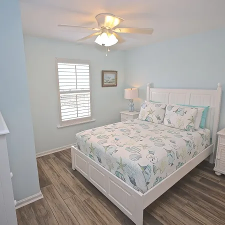 Surf Condo 518 - HeavenLee by the Sea - First Floor End Unit