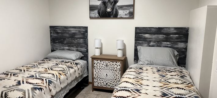 “The Yellow Door” perfectly located 2 bedroom 1 bath home, downtown Deadwood Hotels in Deadwood