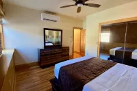 Main Street Retreats 104 Cozy, New Downtown Apt. 104 - 3-Star