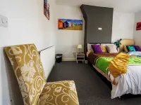 Bucknall Lodge Hanley Family Room 4 - 2-Star