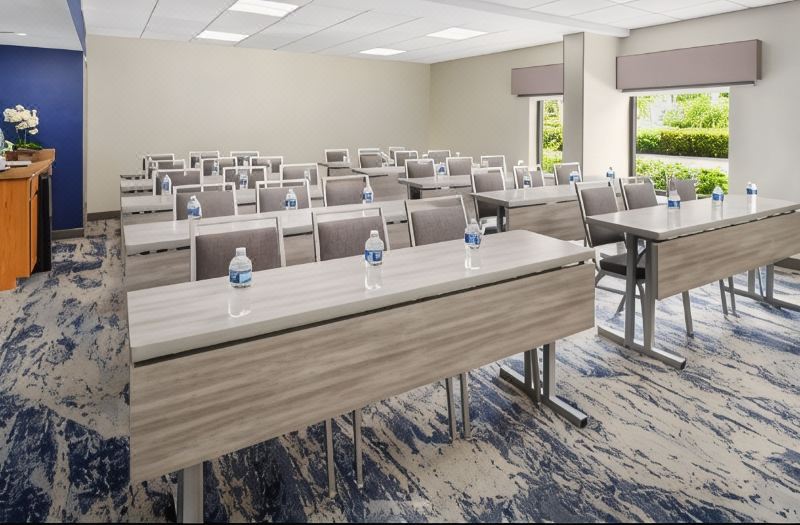 Hampton Inn Naples-Central photo 5
