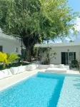La Base Hotel - Beach