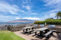 Breathtaking penthouse ocean view in South Kihei - Pool