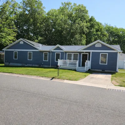 Large Family Fun, 6BR / 3 Bath, POOL, HOTTUB, Fenced Yard - 3-Star