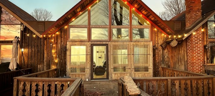 Cozy Indian Lake Chalet on Golf Course w/ Arcade Game Room. Close to flight 93 Hotels in Somerset County