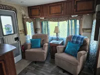 A: Tractor Bar - Near Summersville Lake and New River Gorge National Park - 2 étoiles