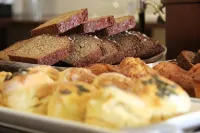 Walter Raleigh Hotel - Breakfast