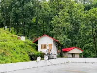 The Shalam Resort श्रीकृष्ण शरणं मम - 2-Star