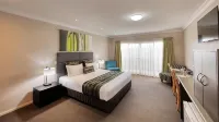 Drovers Motor Inn - parking