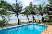Amadi Beach Front Resort - Pools
