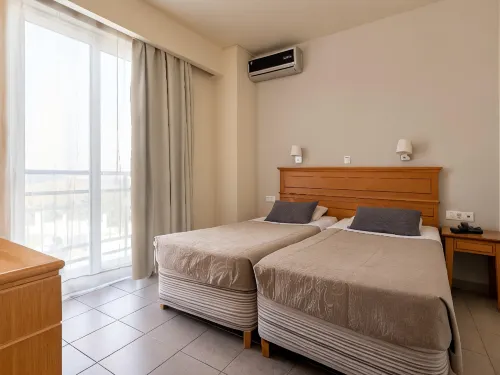 City Plus Rhodes Hotel - 2 Sao