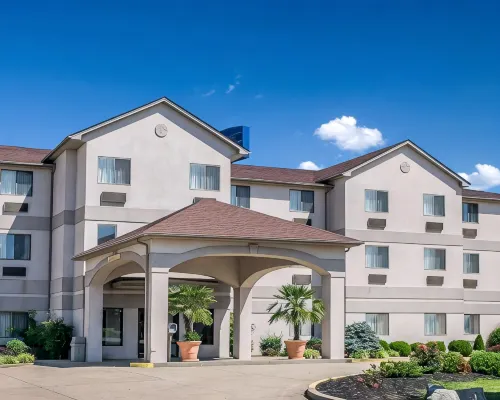 Quality Inn & Suites Brooks Louisville South - 3 звезды