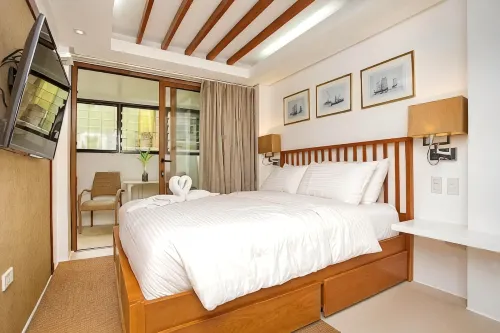 Signature Boracay Blue - Inns
