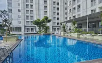 Skyland City Hotel Jatinangor - Pools