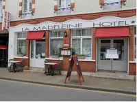 La Madeleine Các khách sạn gần Chateau de Sully