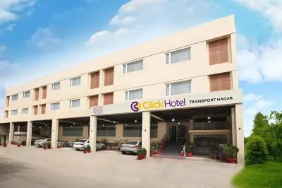 點擊酒店交通鎮 鄰近Ambedkar Park (ambedkar nagar shivpura Banthara 226401)的酒店